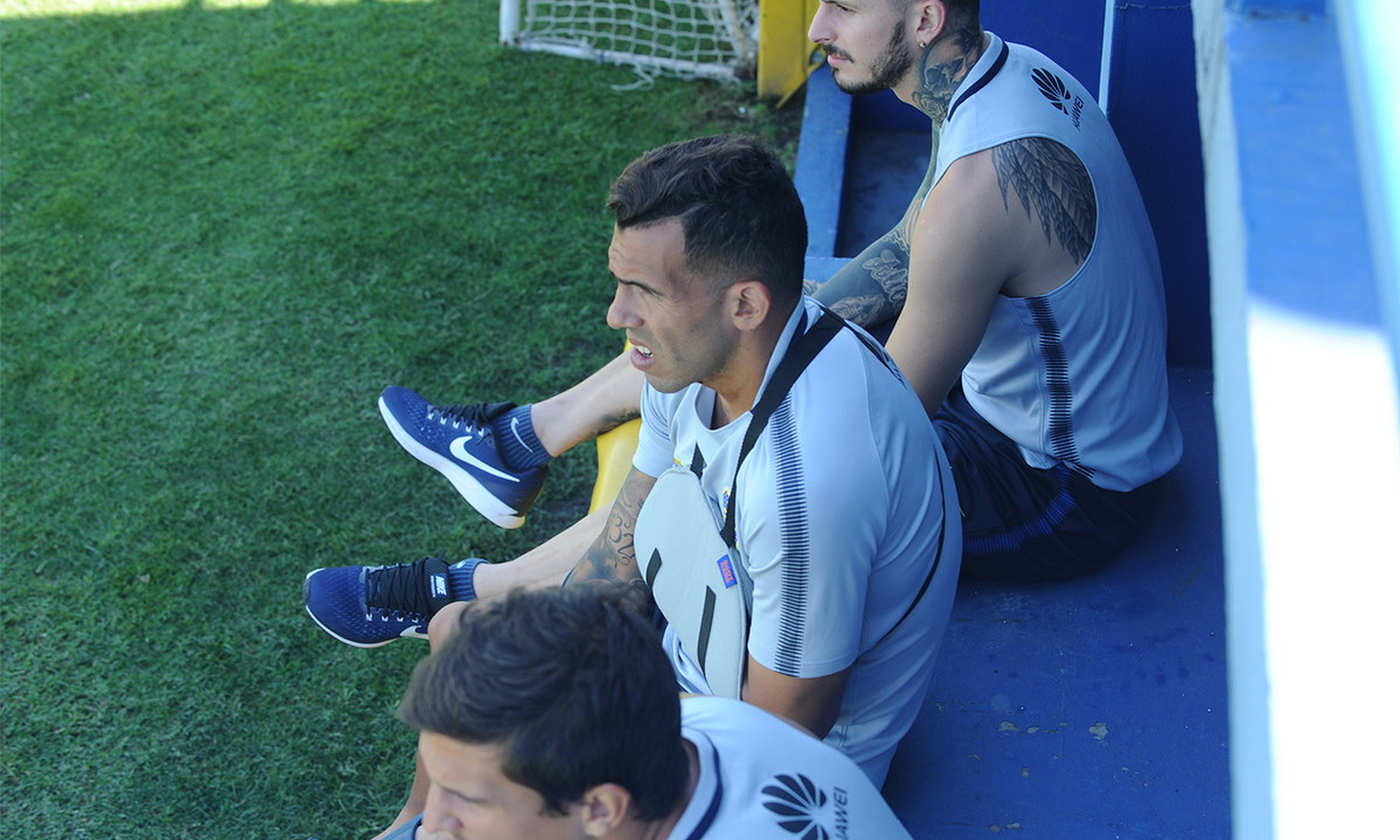 Tevez cabestrillo práctica Boca 2018 2602