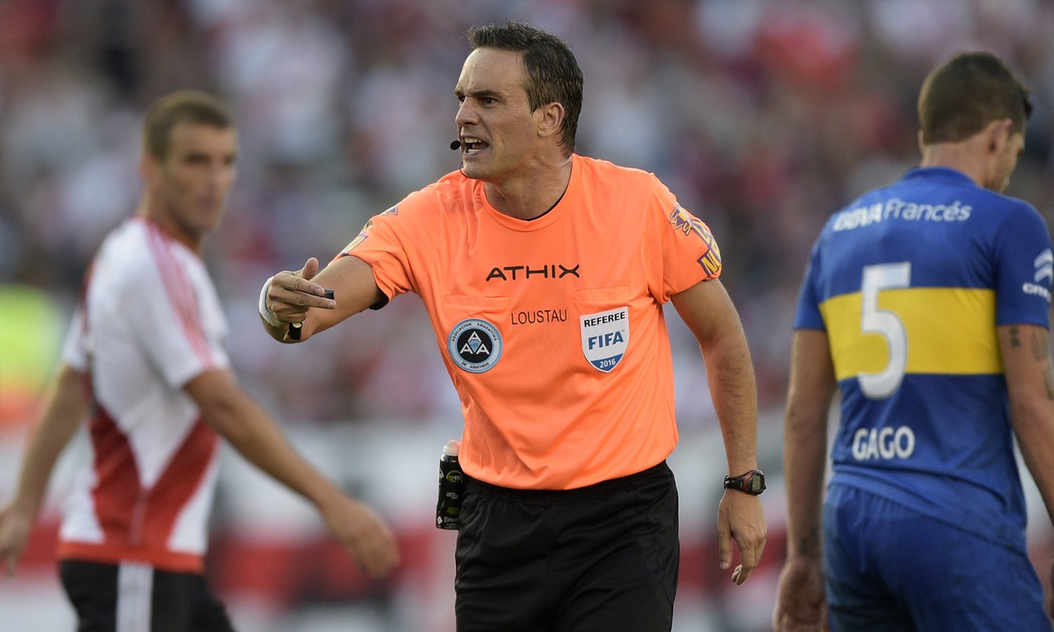 Patricio Loustau será el arbitro de la Supercopa