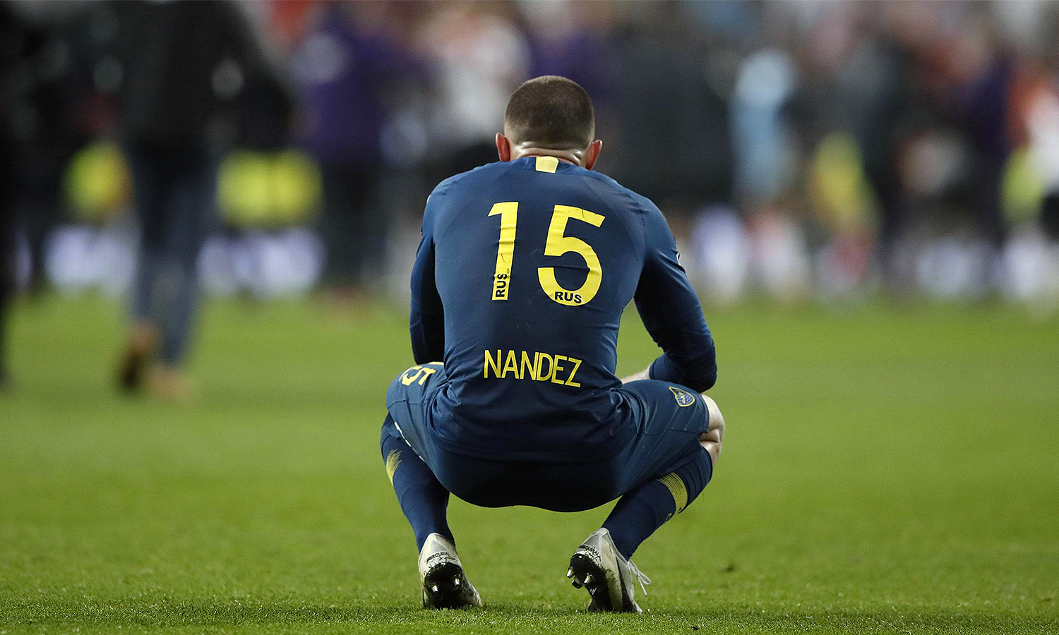 Nández