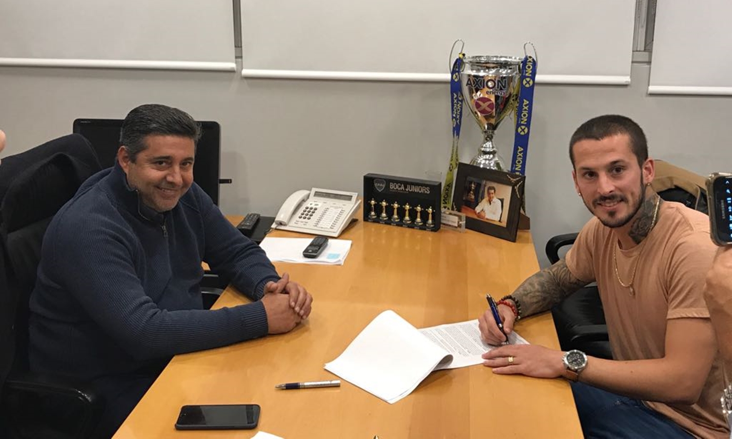 Angelici sobre Benedetto: "No me transmitió que se quiera ir" Angelici