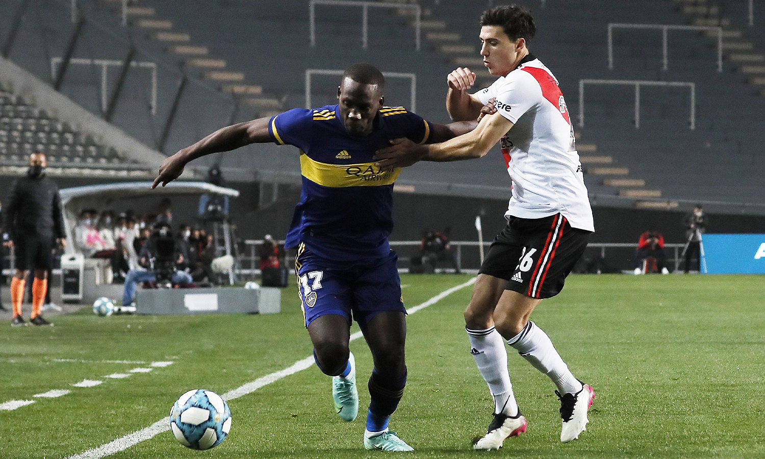 Advíncula: "Fue soñado llegar a Boca, debutar y ganar el clásico"