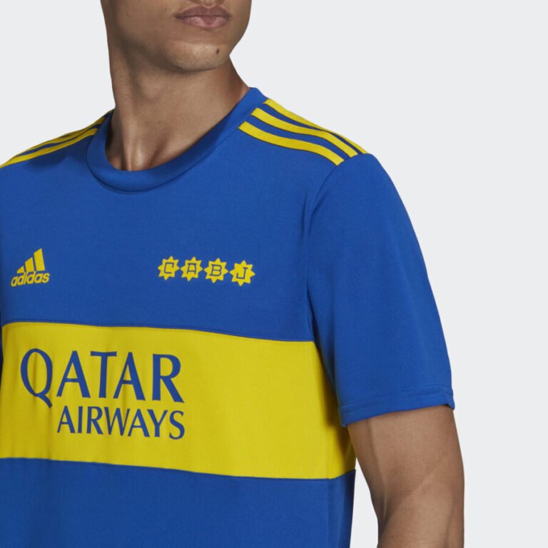 Las fotos oficiales de la nueva camiseta titular de Boca (2021/22)