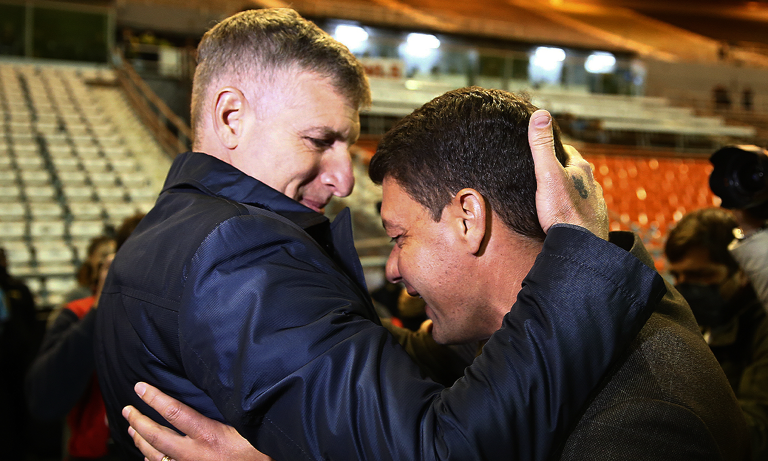 El abrazo de Palermo y Battaglia