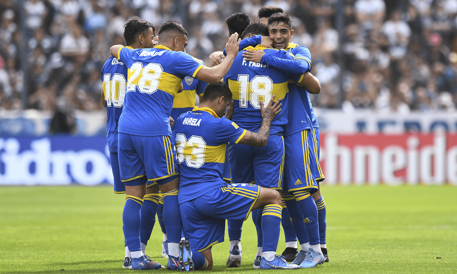 Todos juntos: Ibarra convocó 28 futbolistas para el domingo