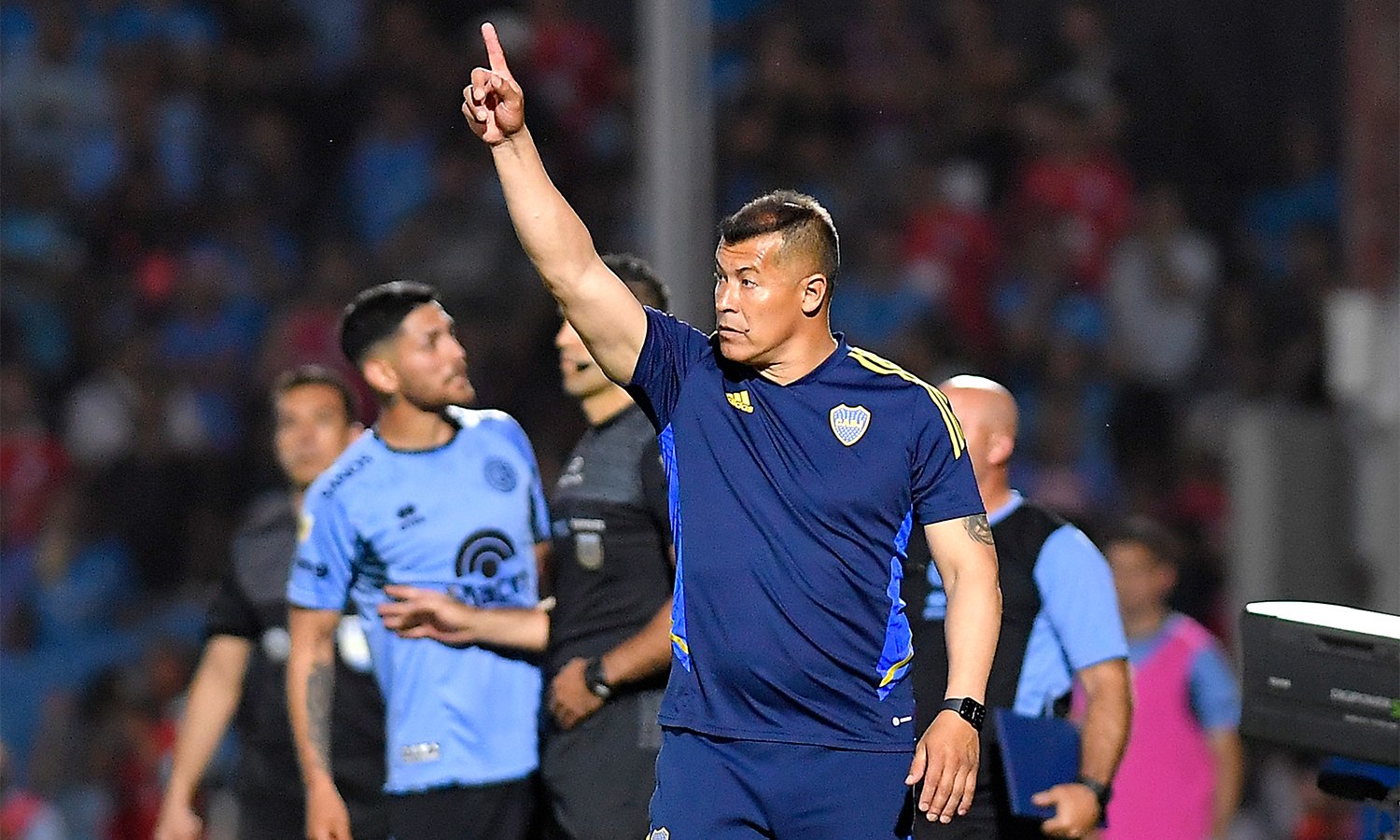 Jorge Almirón frente a Belgrano en la Copa de la Liga