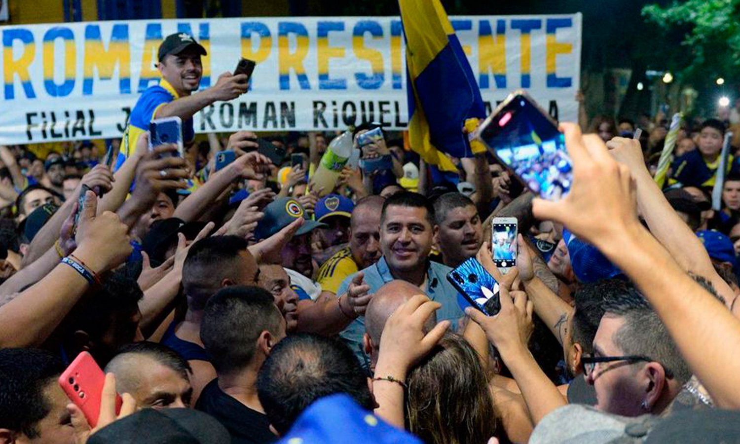 Riquelme banderazo Boca 3122023