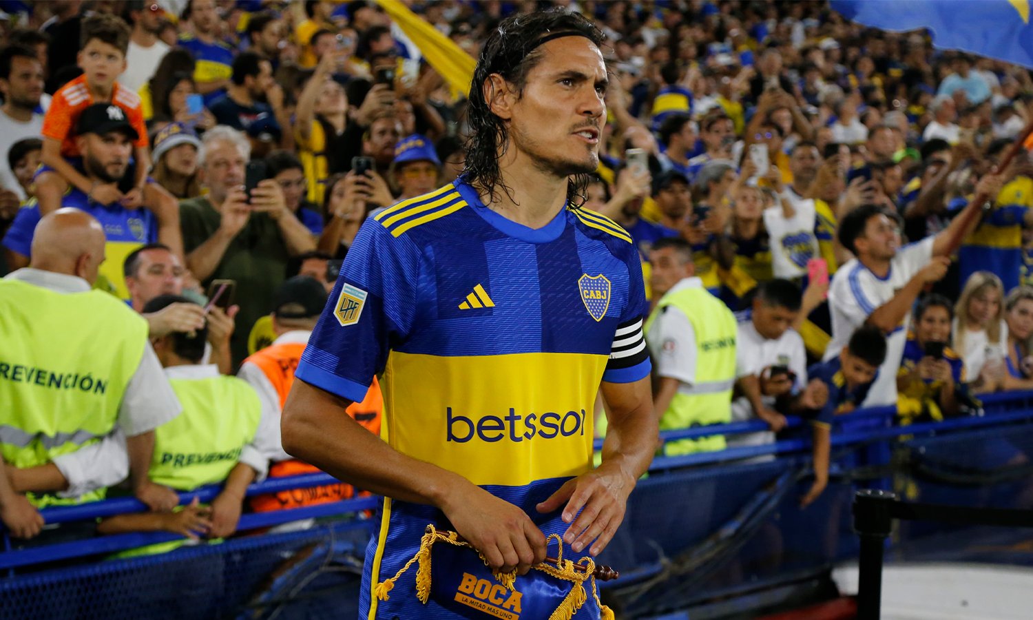 Edinson Cavani capitán Boca 1032024