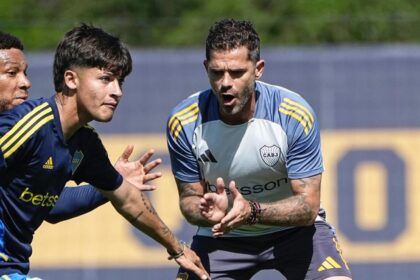 Fernando Gago entrenamiento Boca 301024