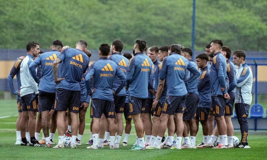 Gago plantel entrenamiento Boca 14102024