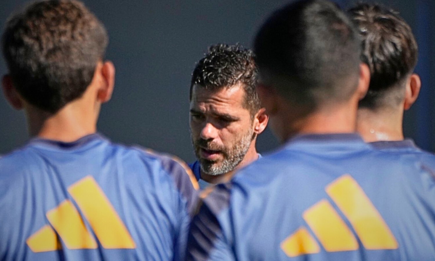 Fernando Gago entrenamiento Boca 812025