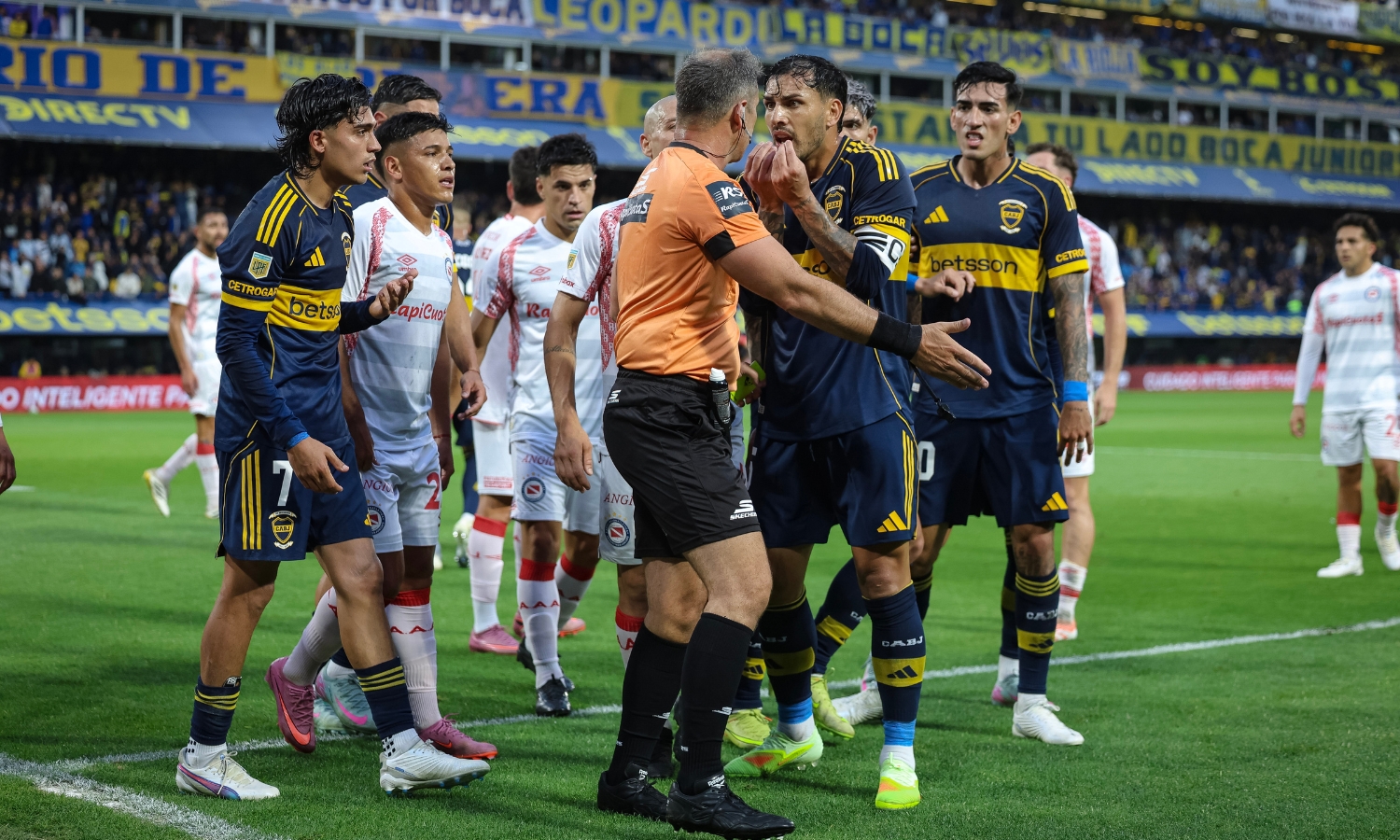 A semifinales: Boca sufrió para eliminar a Argentinos en La Bombonera Boca