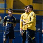 Claudio Úbeda y jugadores de Boca