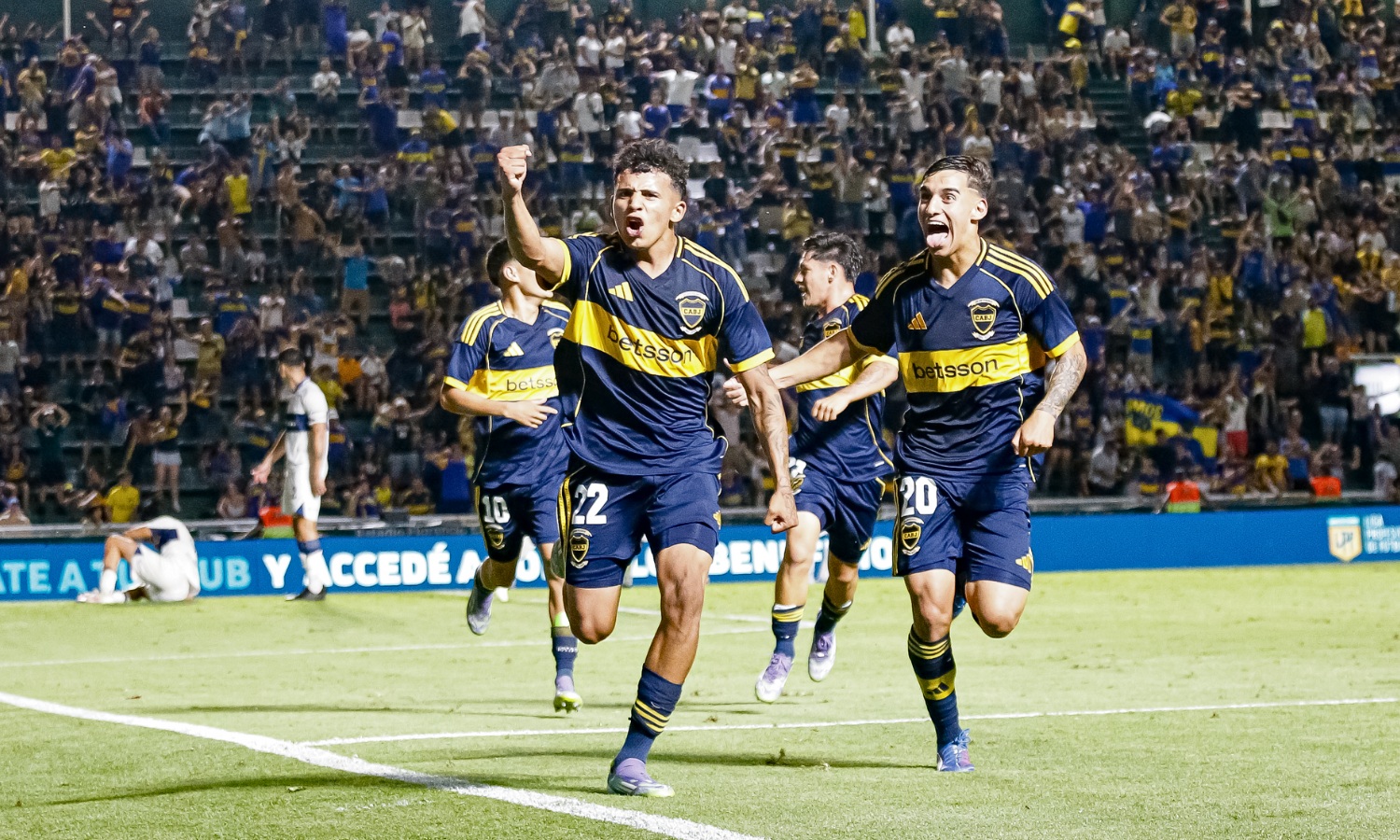 Festejo Flores Boca vs Gimnasia final Clausura Proyección