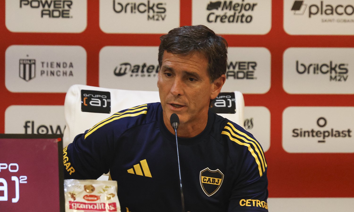 Úbeda los necesita: el DT avisó cuando podrán debutar los refuerzos Claudio Ubeda post Boca vs Estudiantes Apertura 2026