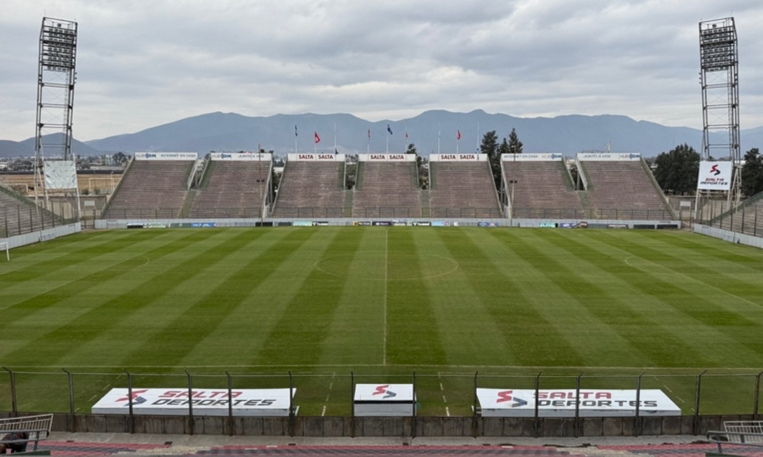 Estadio Padre Ernesto Martearena de Salta