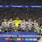 La formación inicial de Boca frente a Vasco da Gama en el Maracaná.