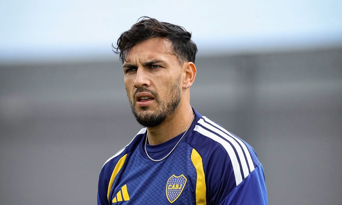 Leandro Paredes durante el entrenamiento de Boca Juniors